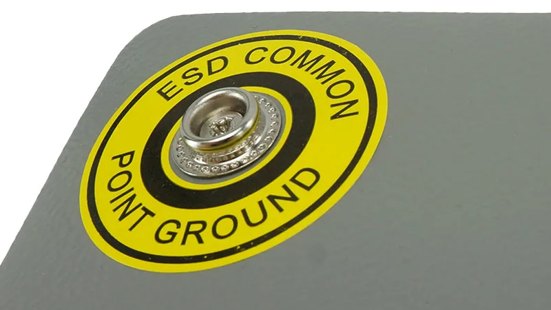Csavarozható ESD-patent